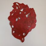 Assemblage rouge, 1125-1 découpage,collage, acrylique sur papier, 70x50 cm ©Charlotte Callens (https://www.charlotte-callens.fr)